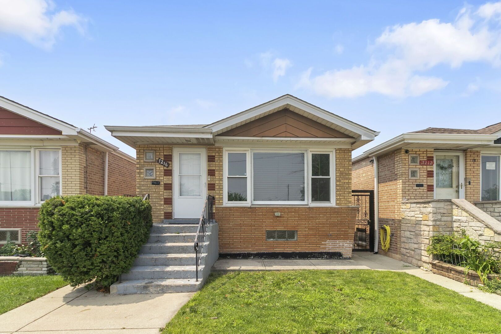 7216 S Central Park Avenue