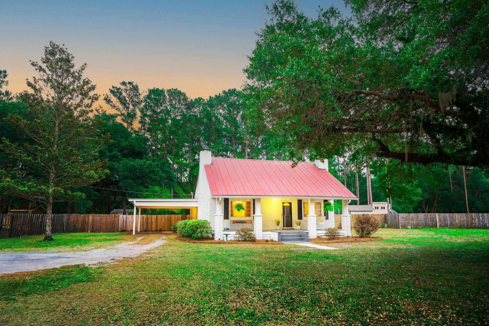 4421 Highway 162