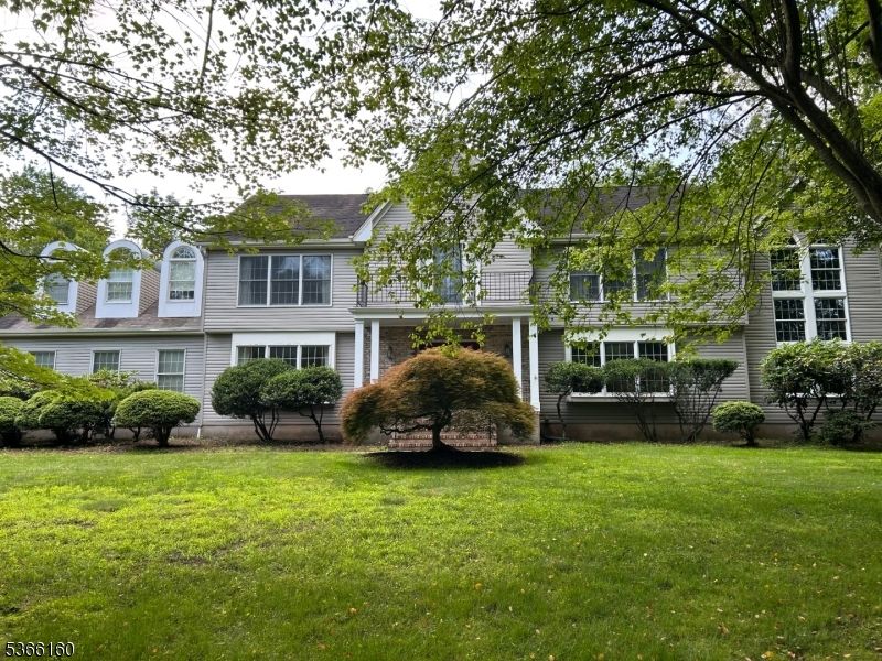 34 Old Farmstead Rd