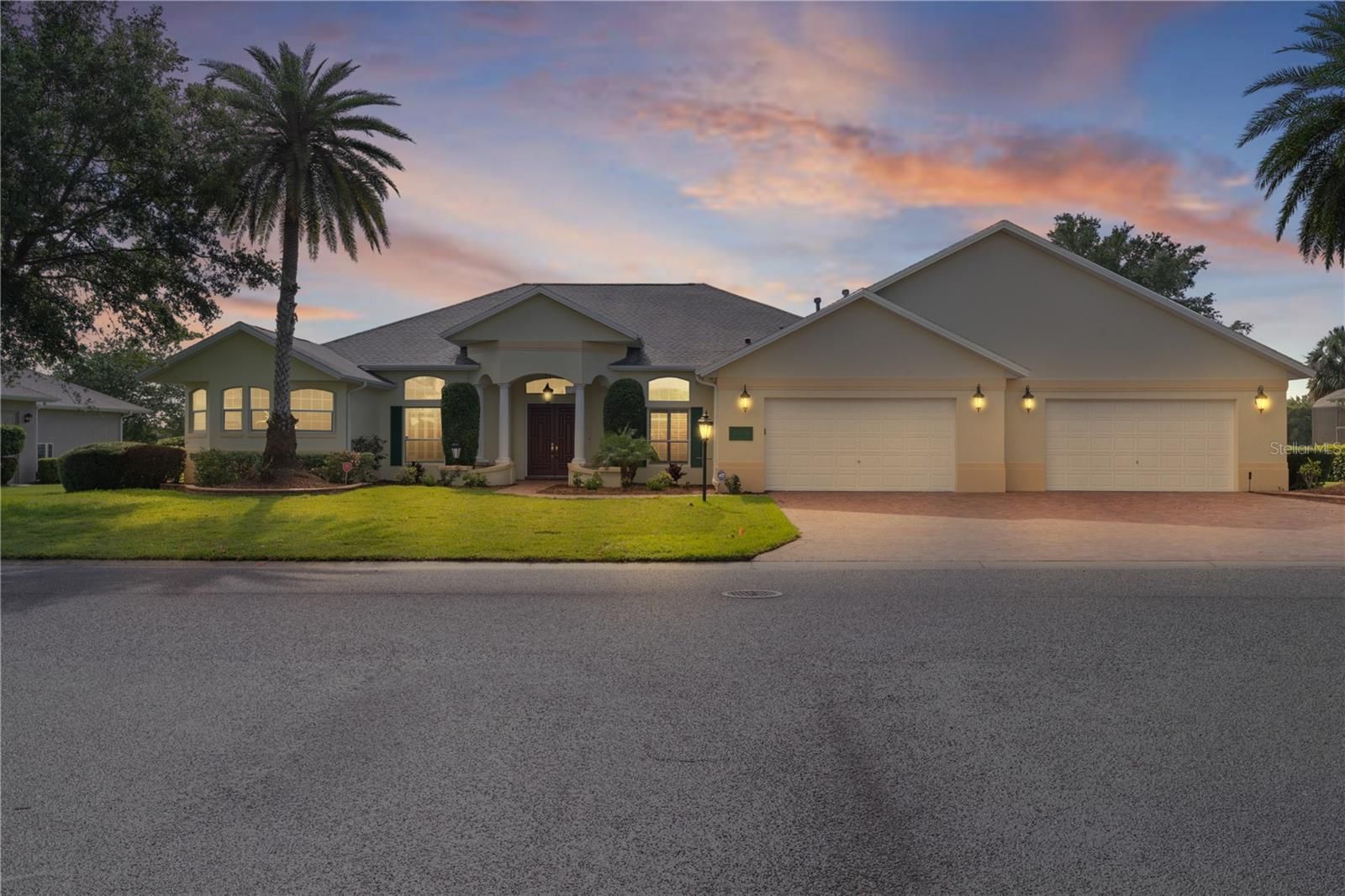 1721 Sunset Ridge Drive
