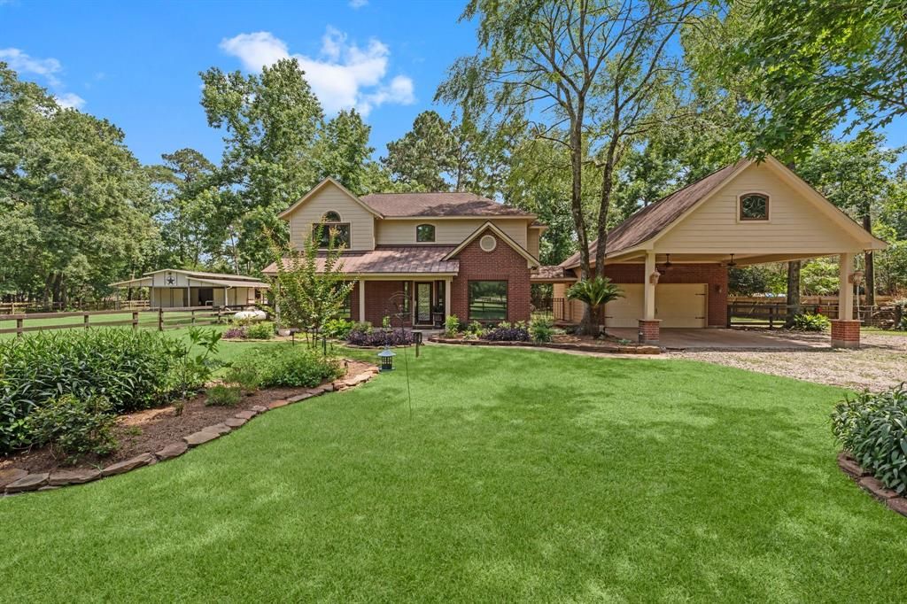 6221 Ranch Lake Drive