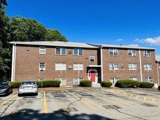 243 Boston Post Rd E 11