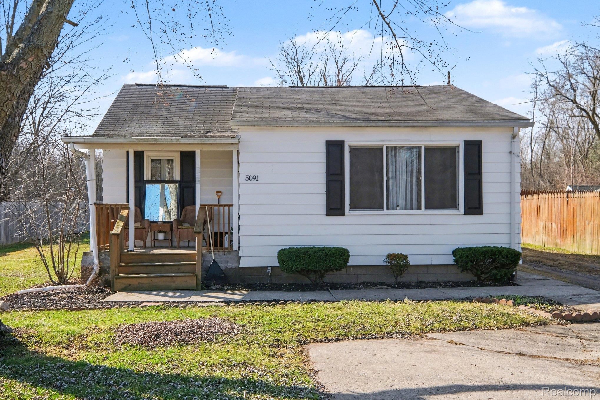 5091 W Carpenter Road