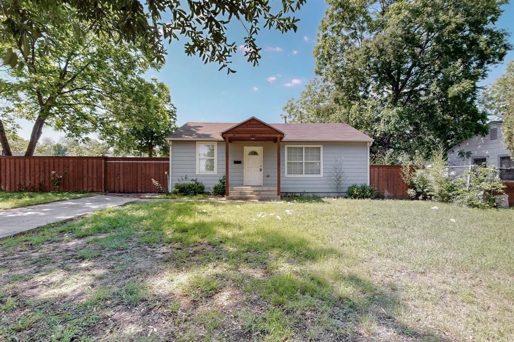 102 Mitscher Drive