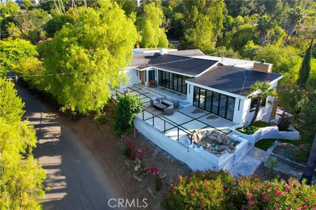 2600 Topanga Skyline