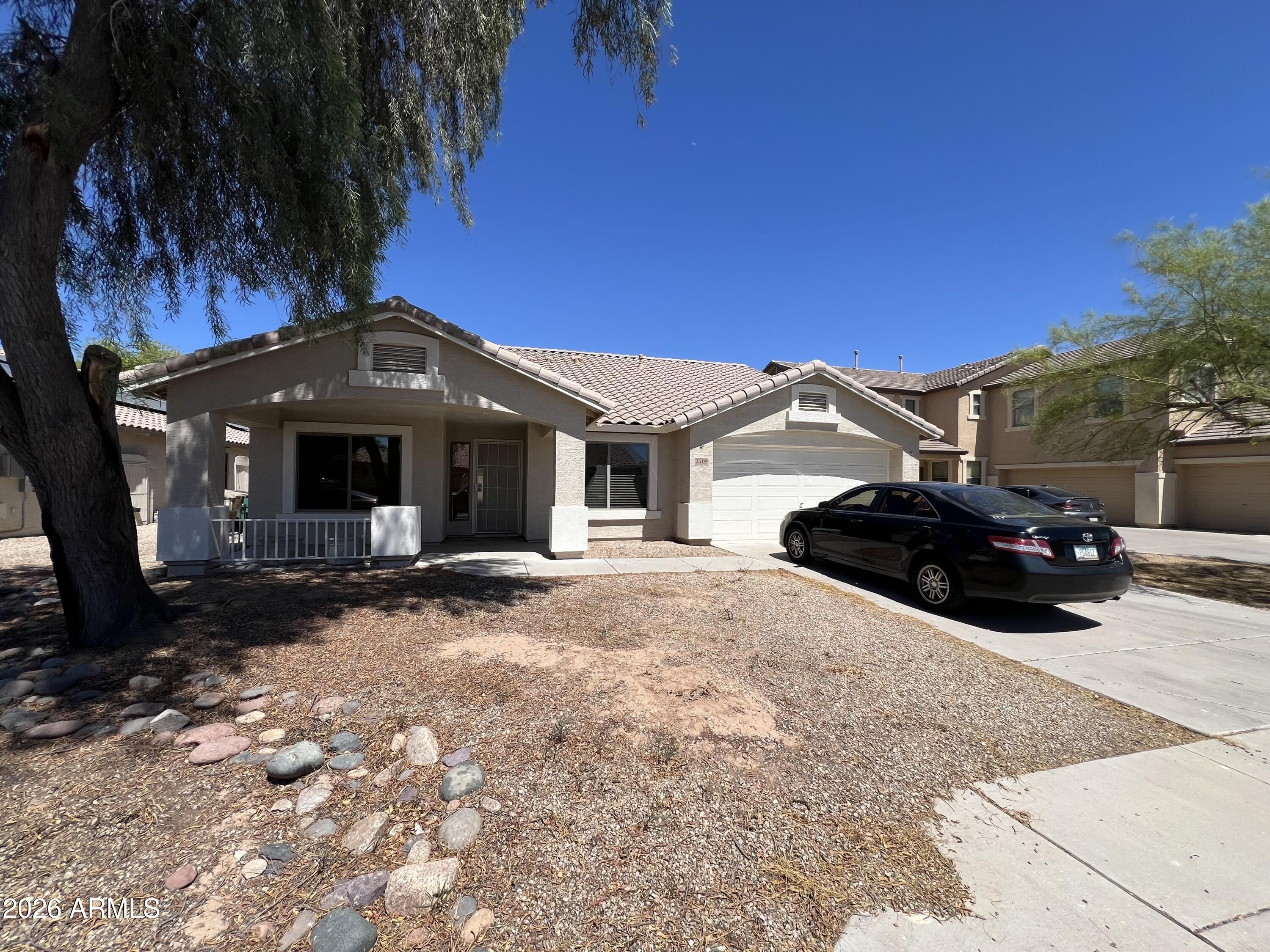 2709 S 159th Lane