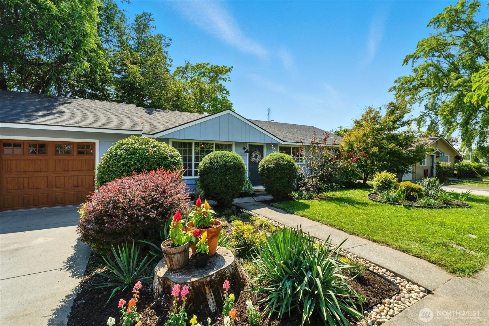 127 Meadow Street