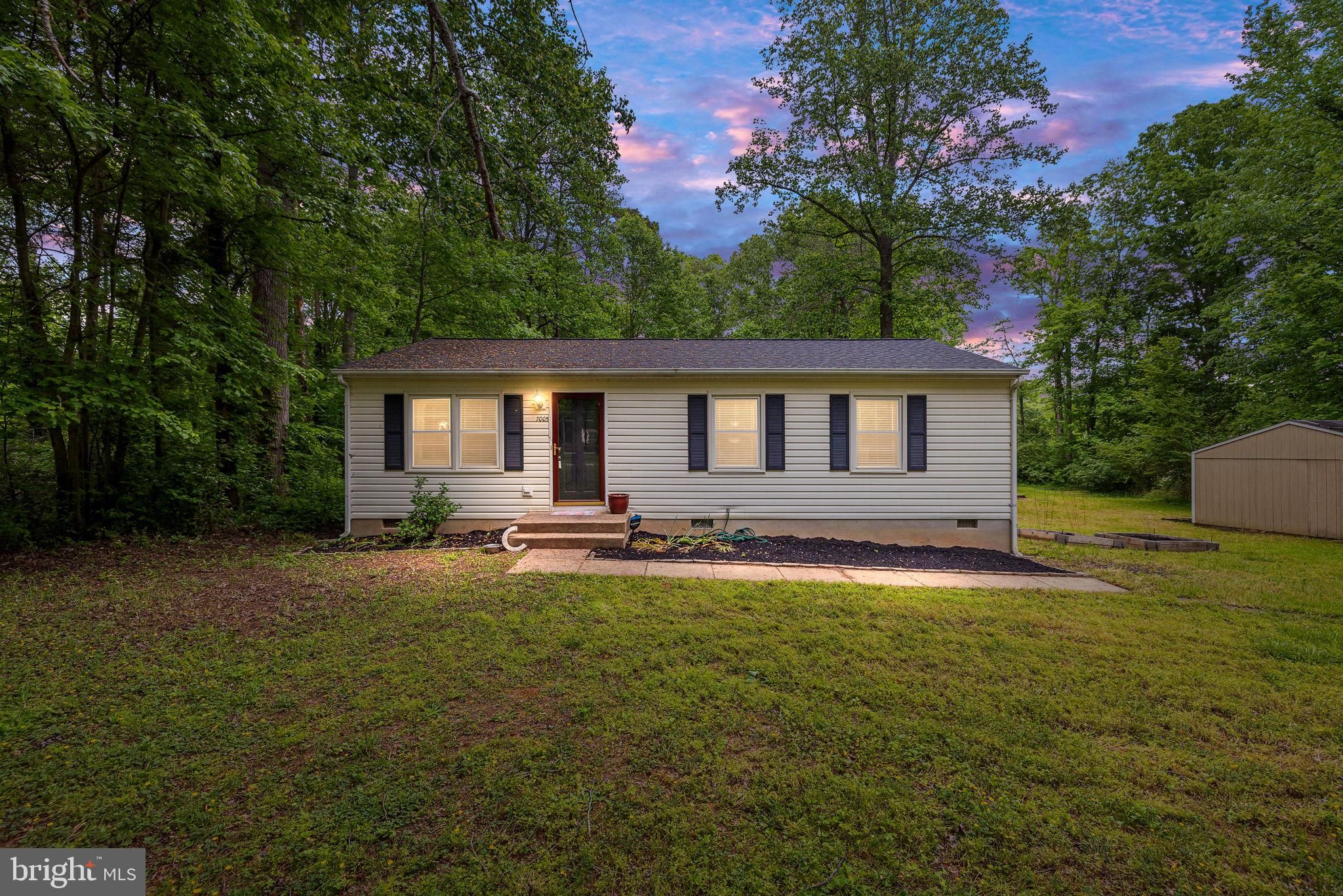7005 S Shade Tree Lane