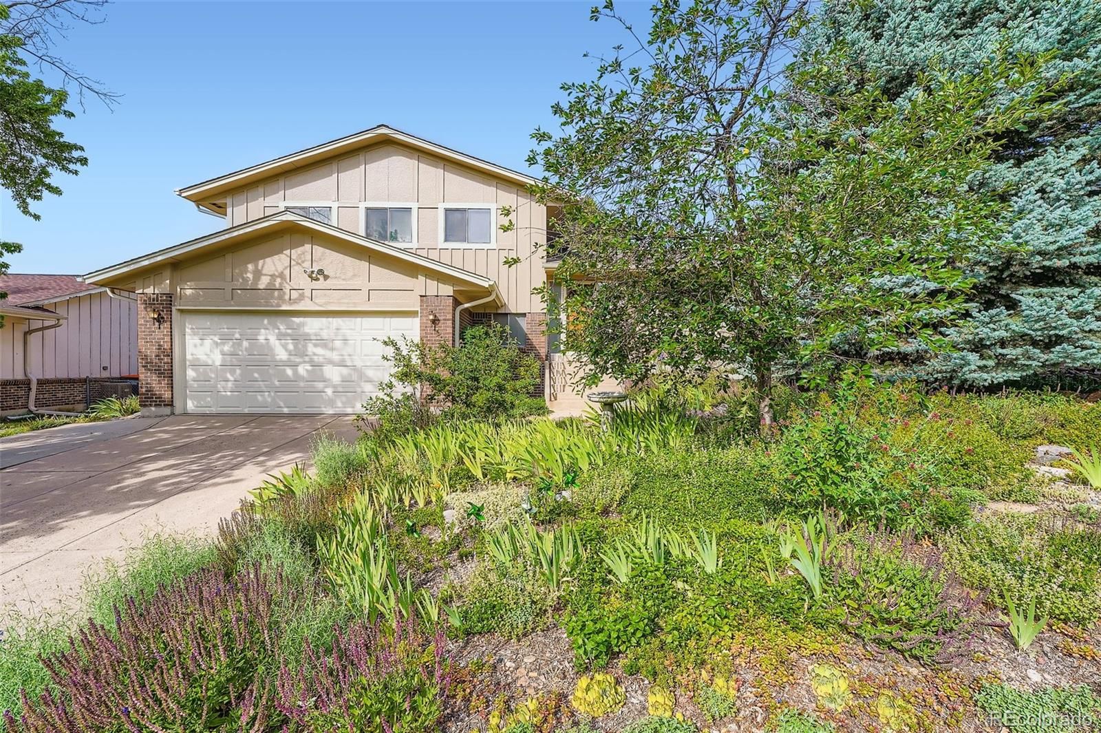 13934 W Warren Drive