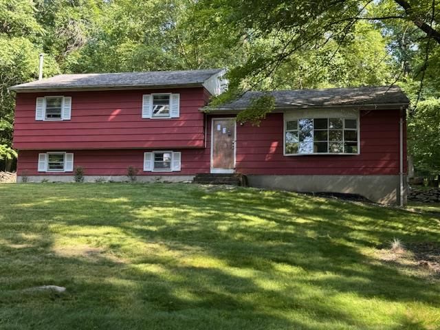 55 Long Hill Road