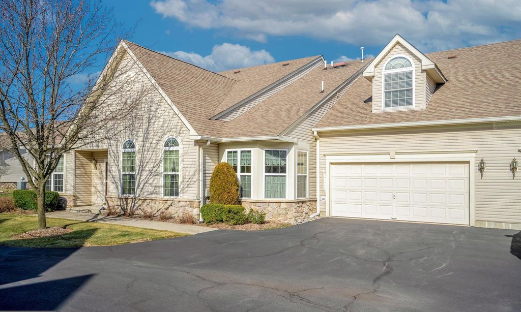 The Villas at Five Ponds