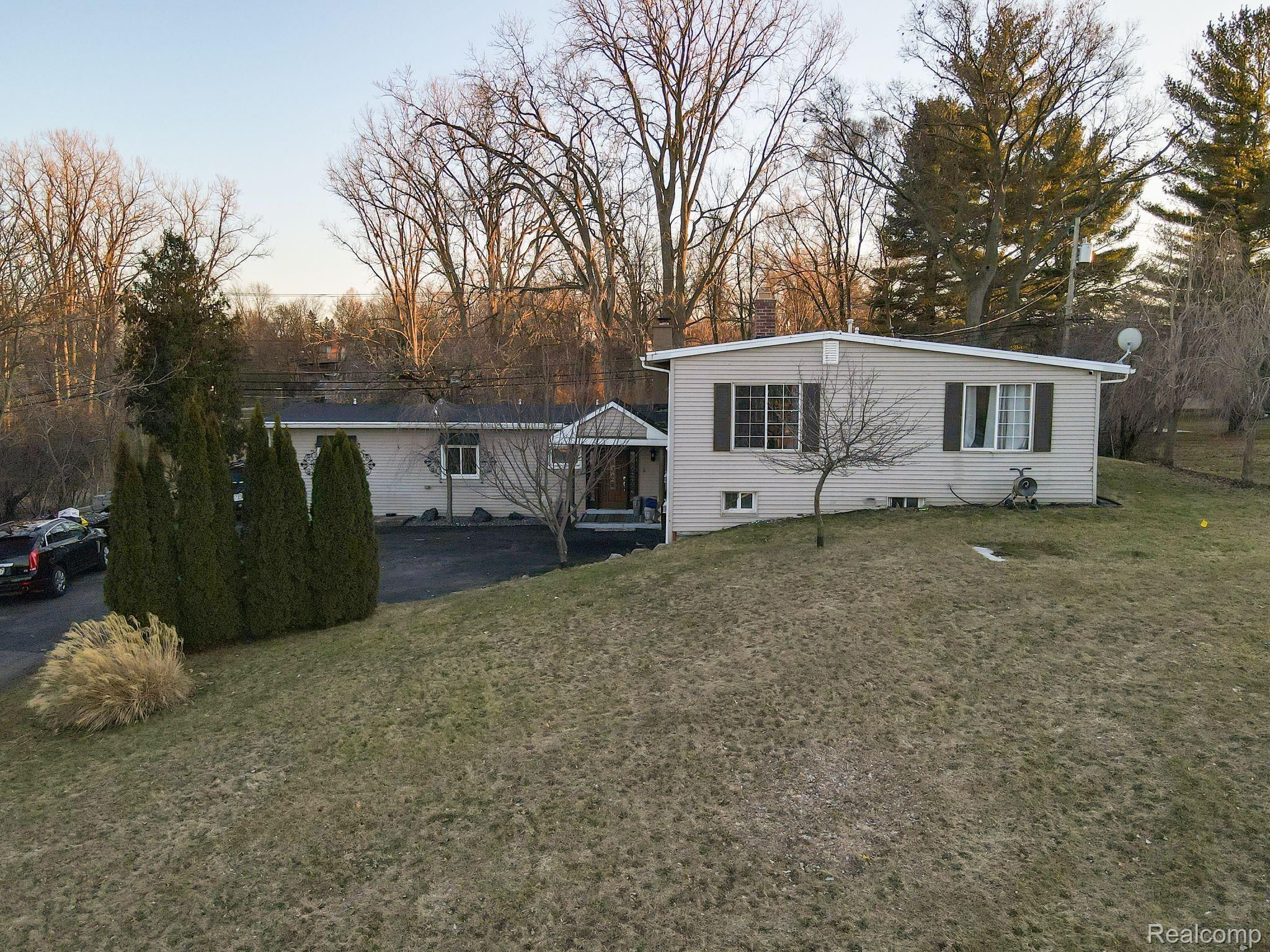 1473 Walton Boulevard