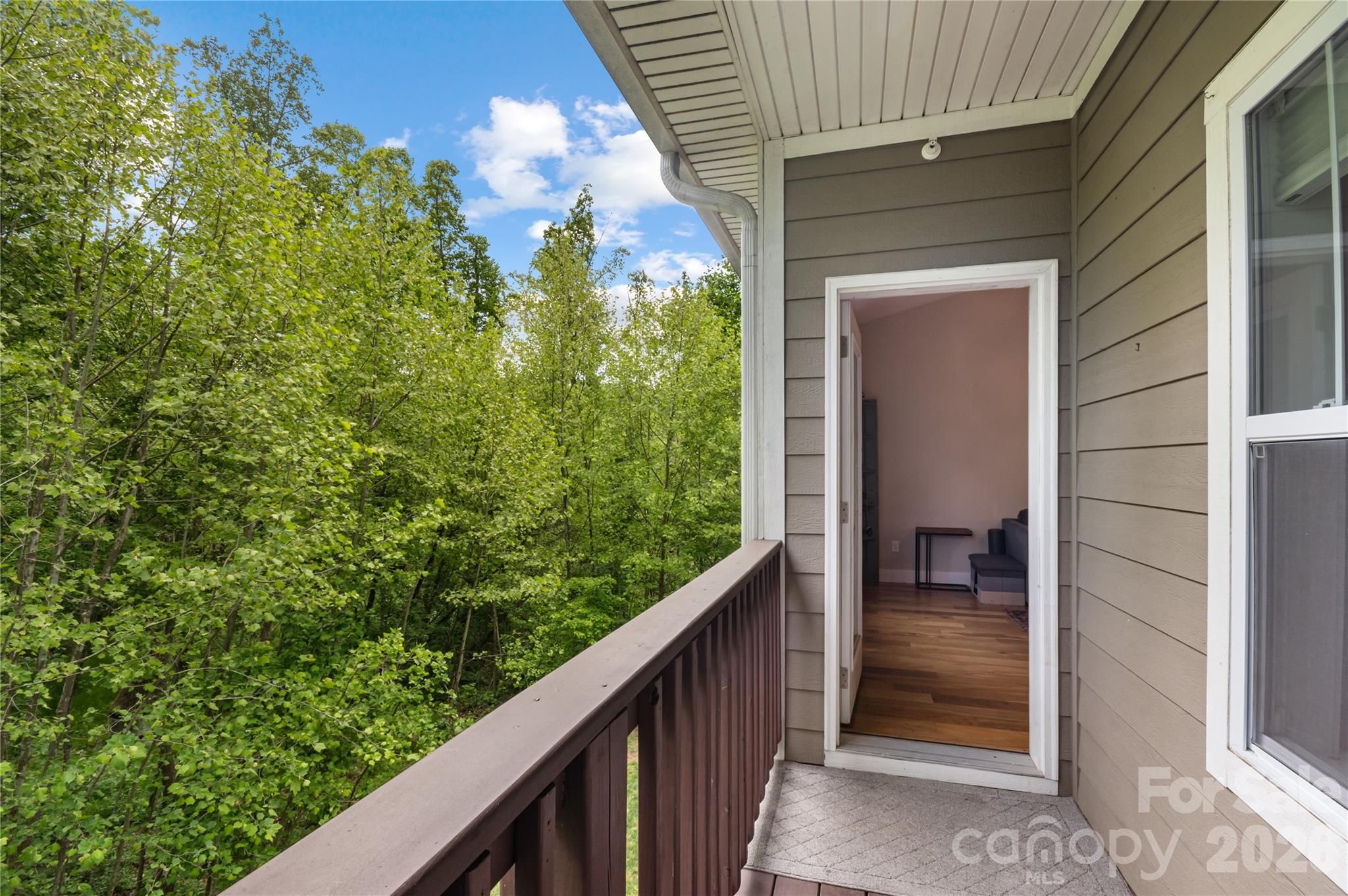 124 Foxden Drive 303