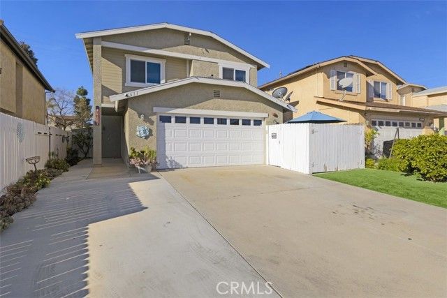 1611 Burnside Avenue