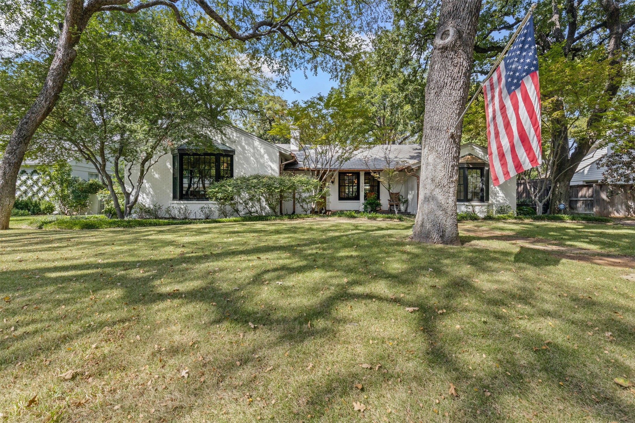 3708 Cresthaven Terrace