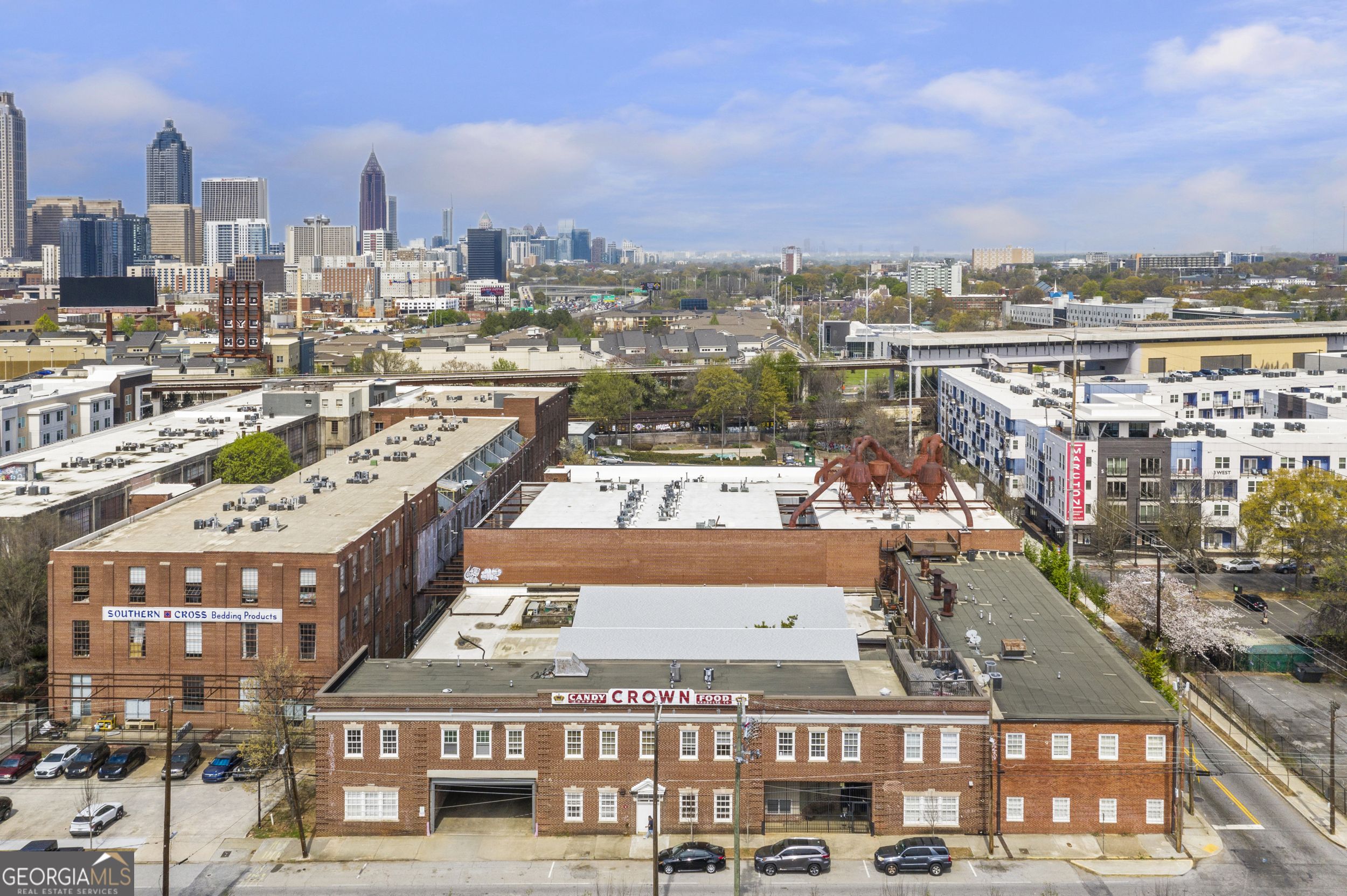 320 Martin Luther King Jr Drive 6