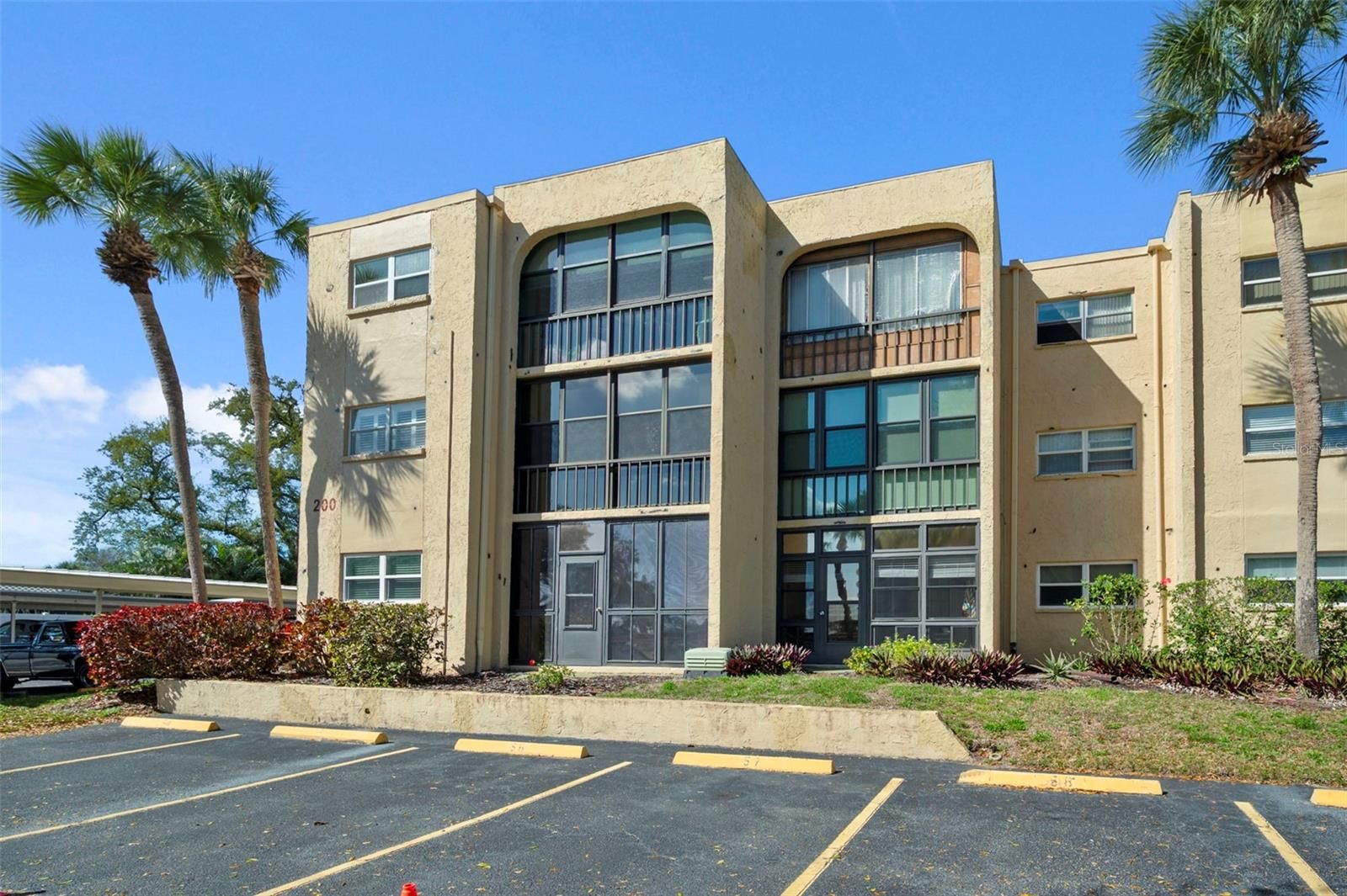 11485 Oakhurst Road 200-208