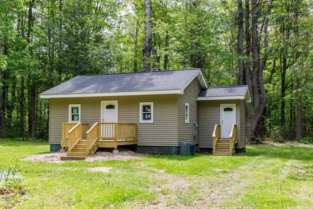 225 Queen Lake Road