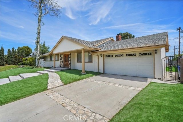 10126 Oak Park Avenue