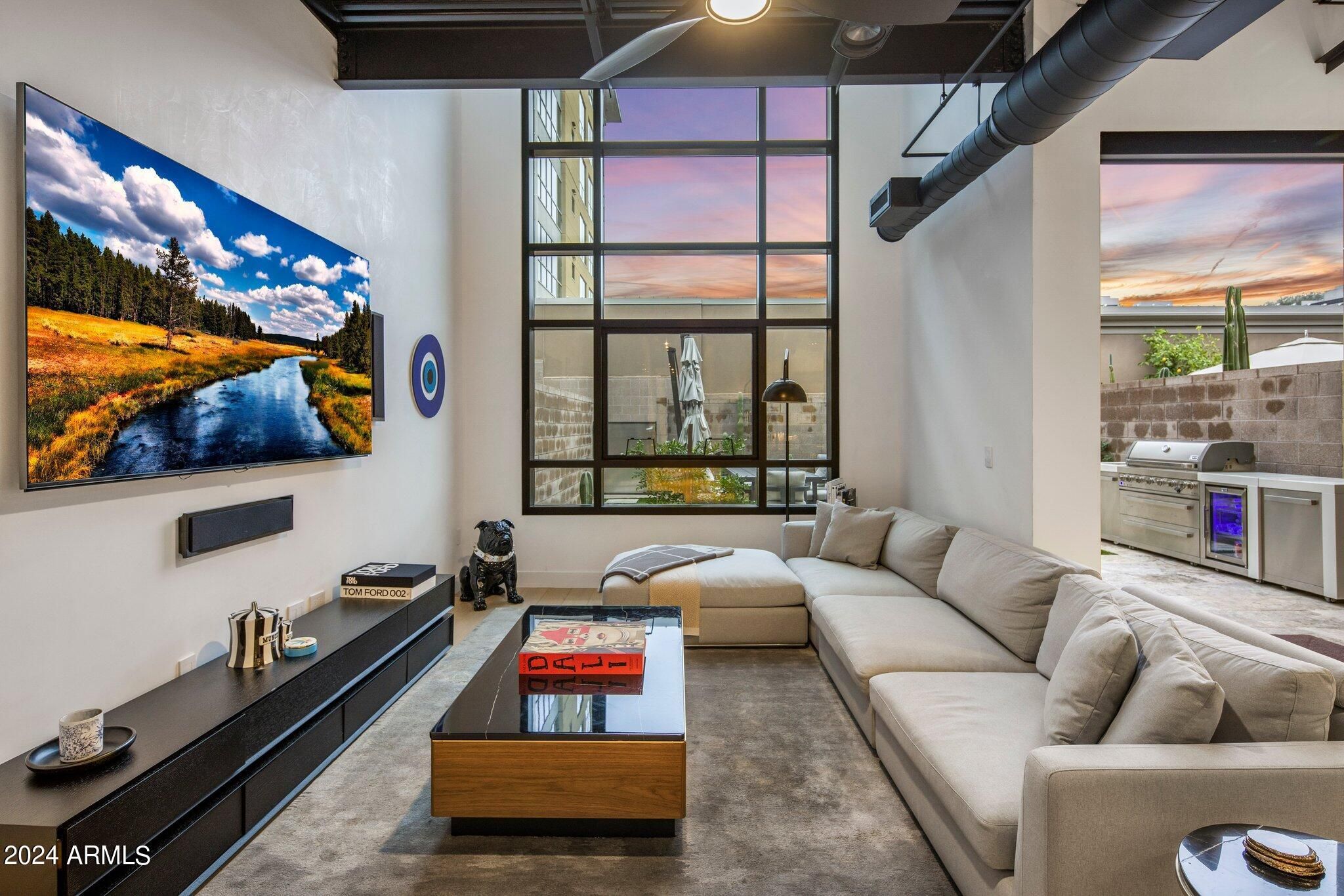 15215 N Kierland Boulevard 318