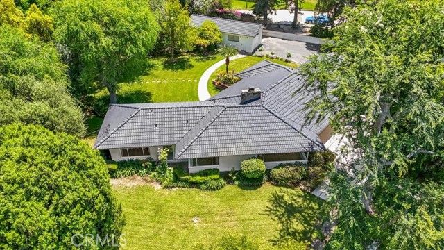 251 S Quintana Drive