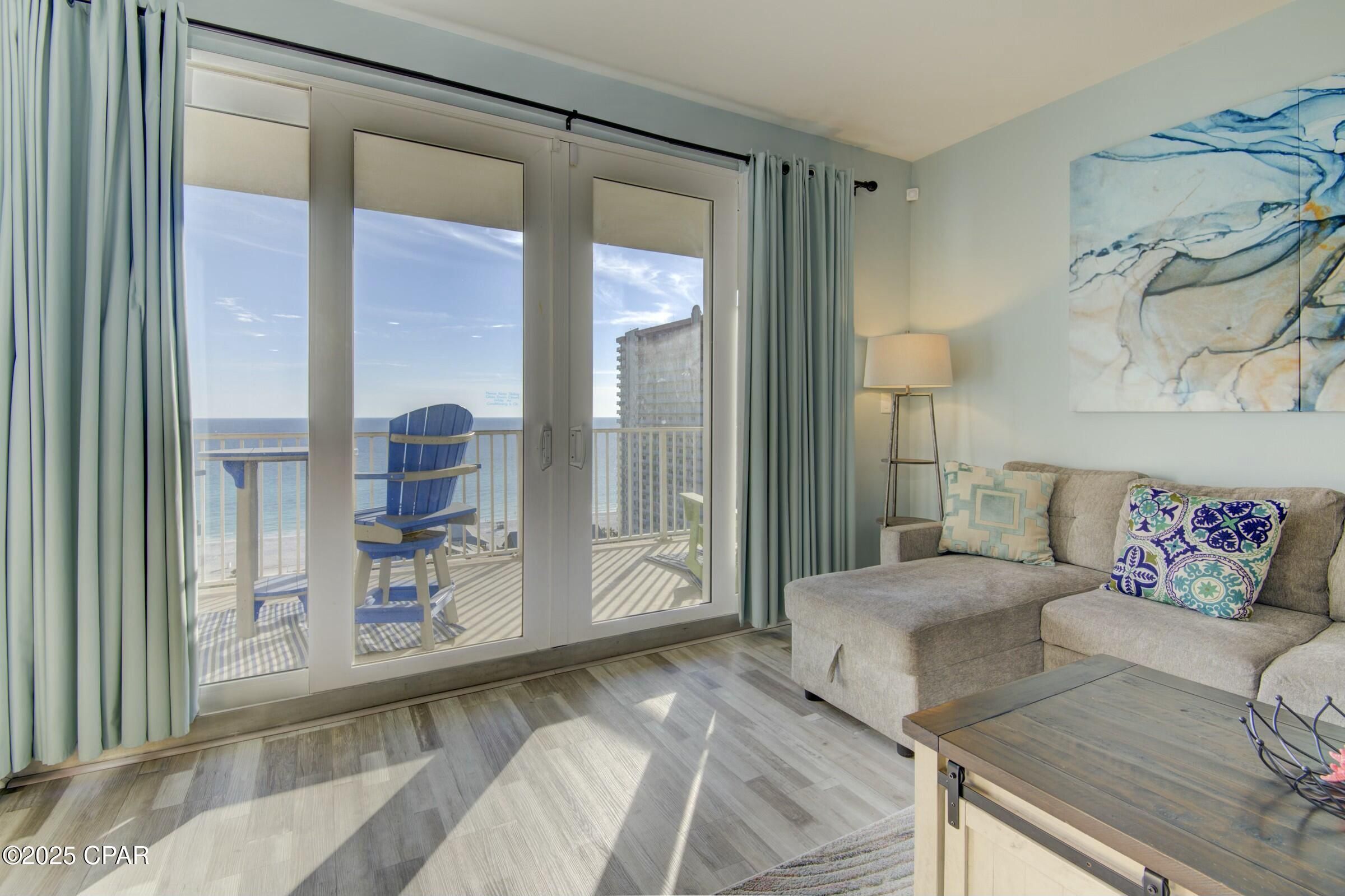 9860 S Thomas Drive 1426