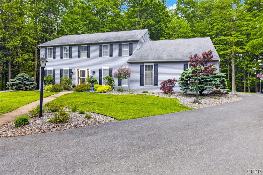 8 Silver Birch Court