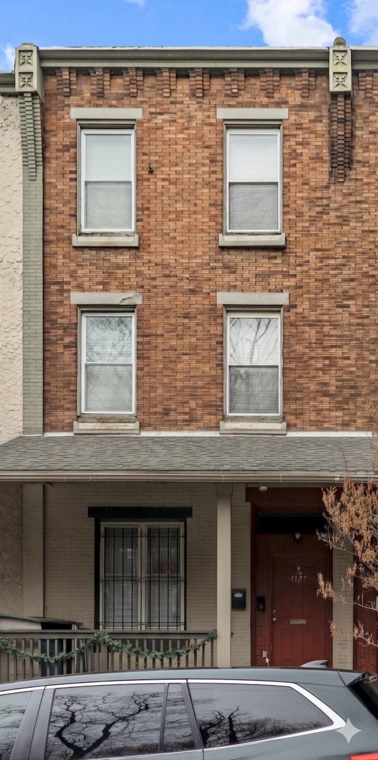 4127 Woodland Avenue