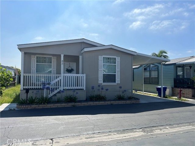 9080 Bloomfield Avenue 42