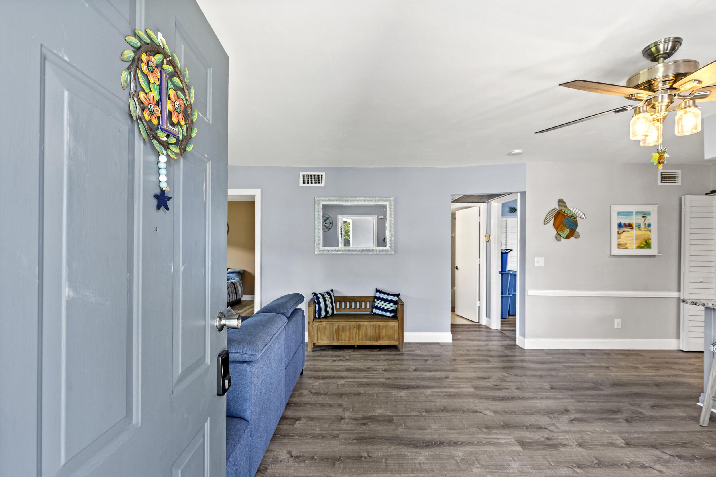 144 Se Village Drive 144