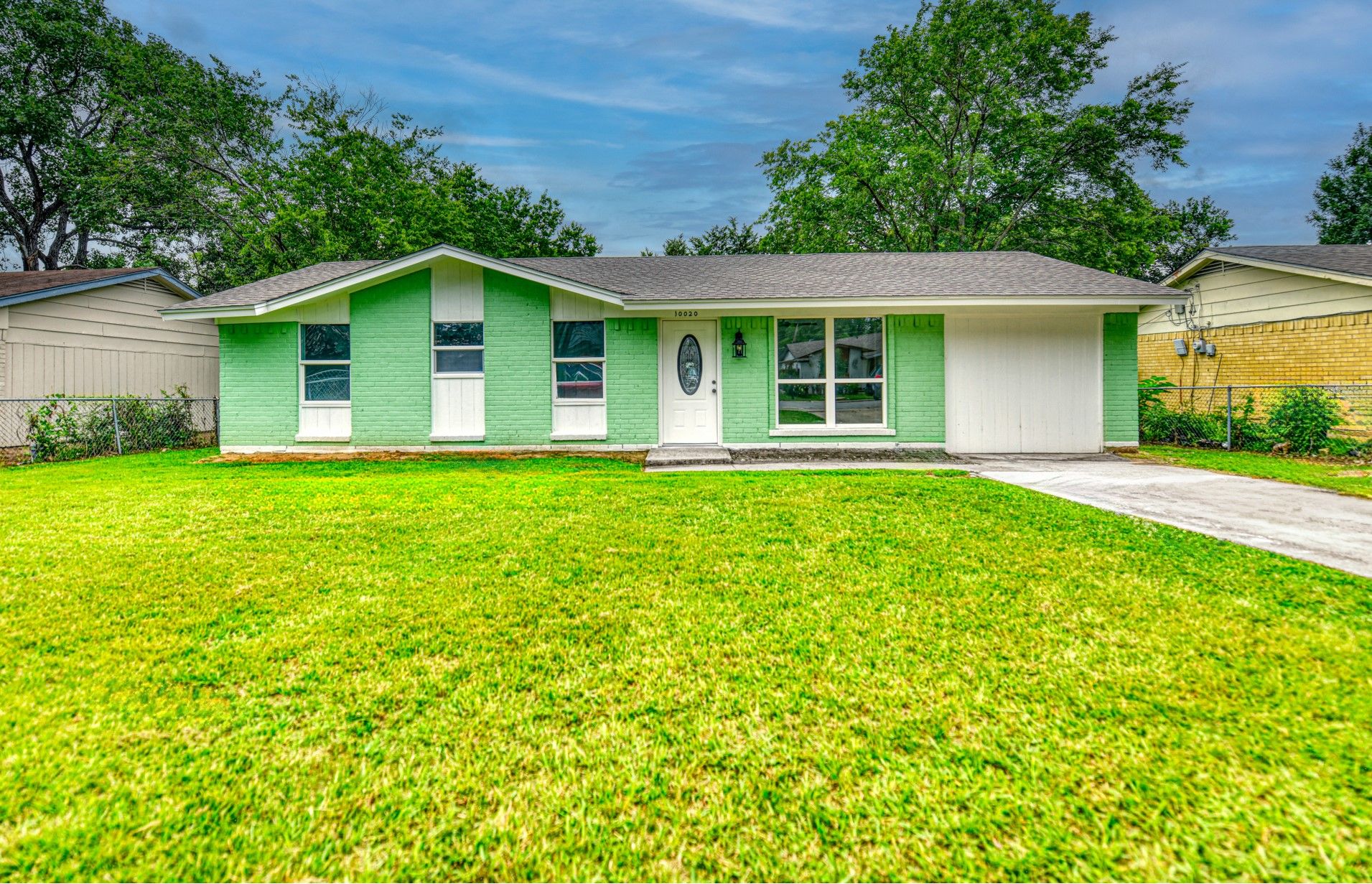 10020 Homeplace Drive