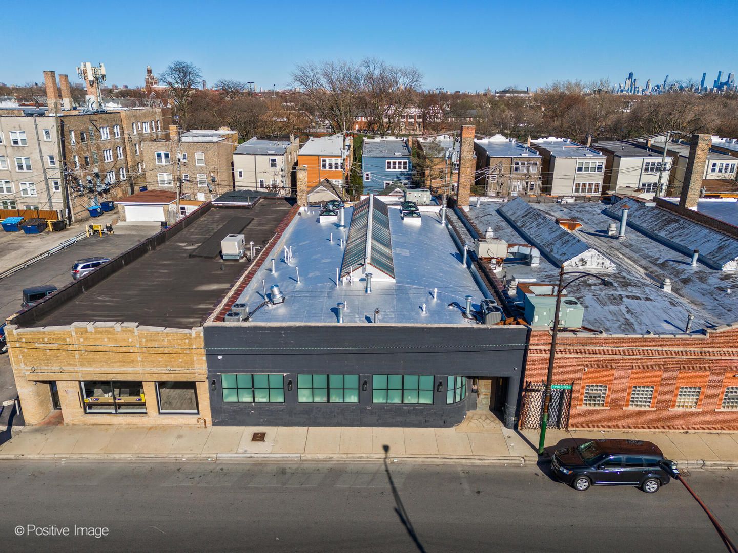 2733 N Pulaski Road