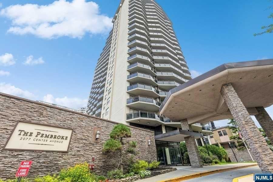 2077 Center Avenue 11 K