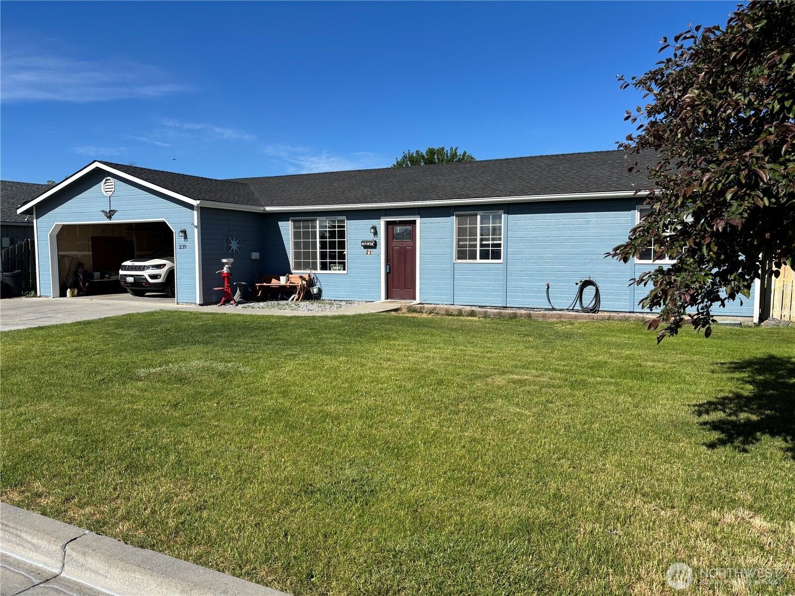 239 Se H Street