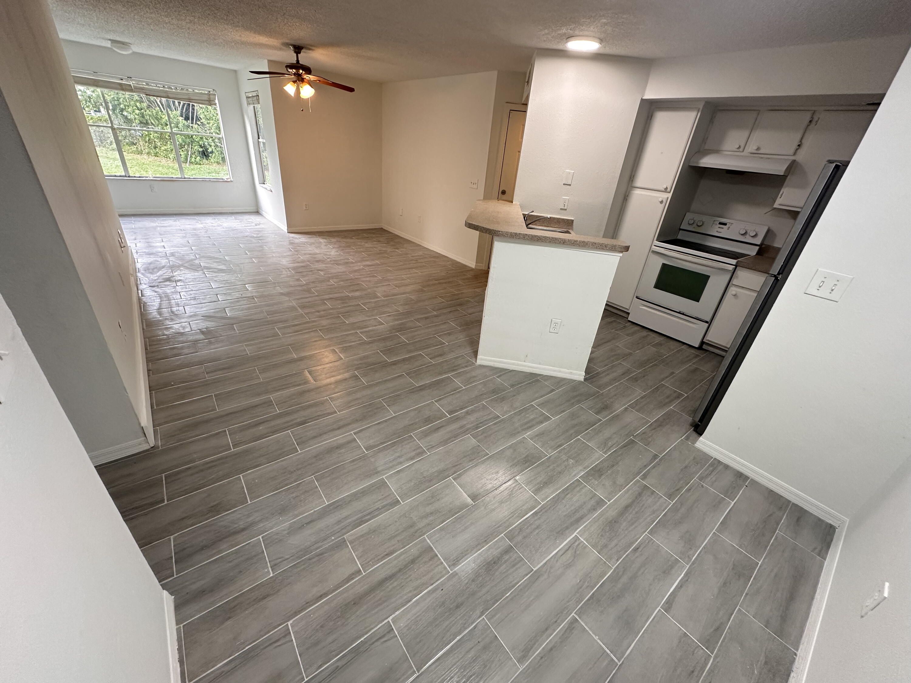 1401 Village Boulevard 1512