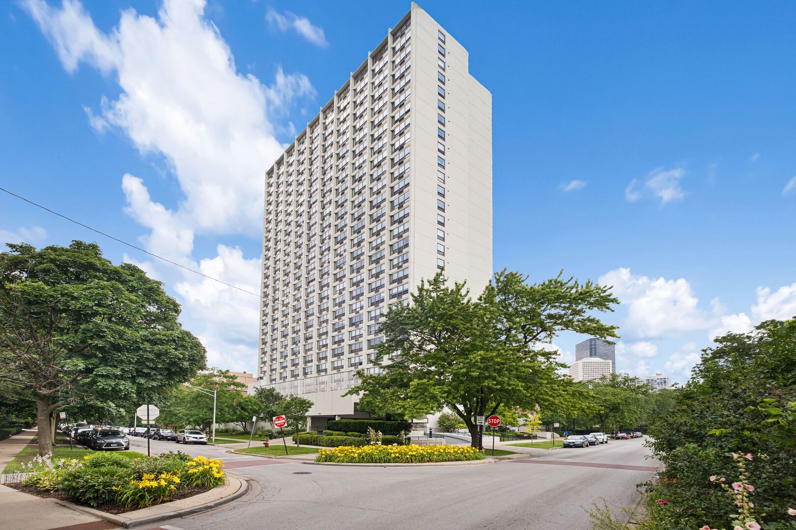 5100 N Marine Drive 24M