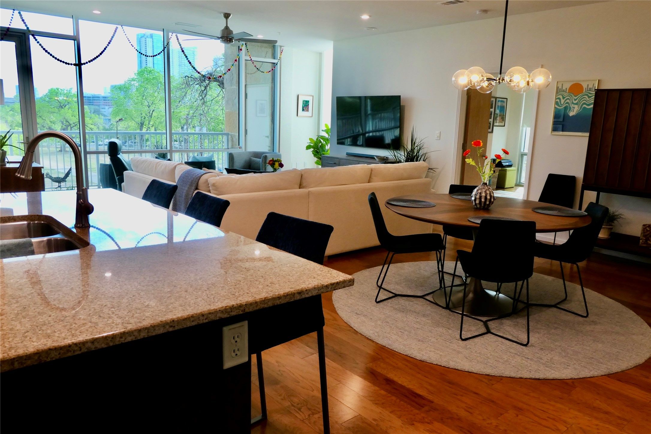 1600 Barton Springs Road 1301