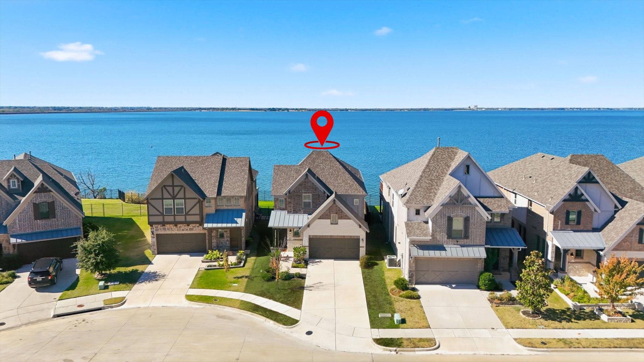 18140 Lakefront Court