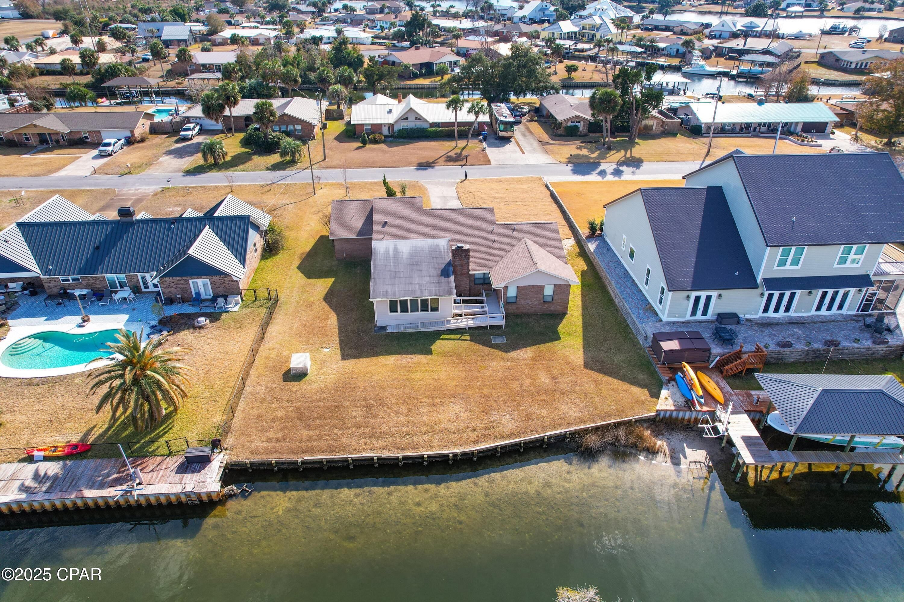 702 Beachcomber Drive