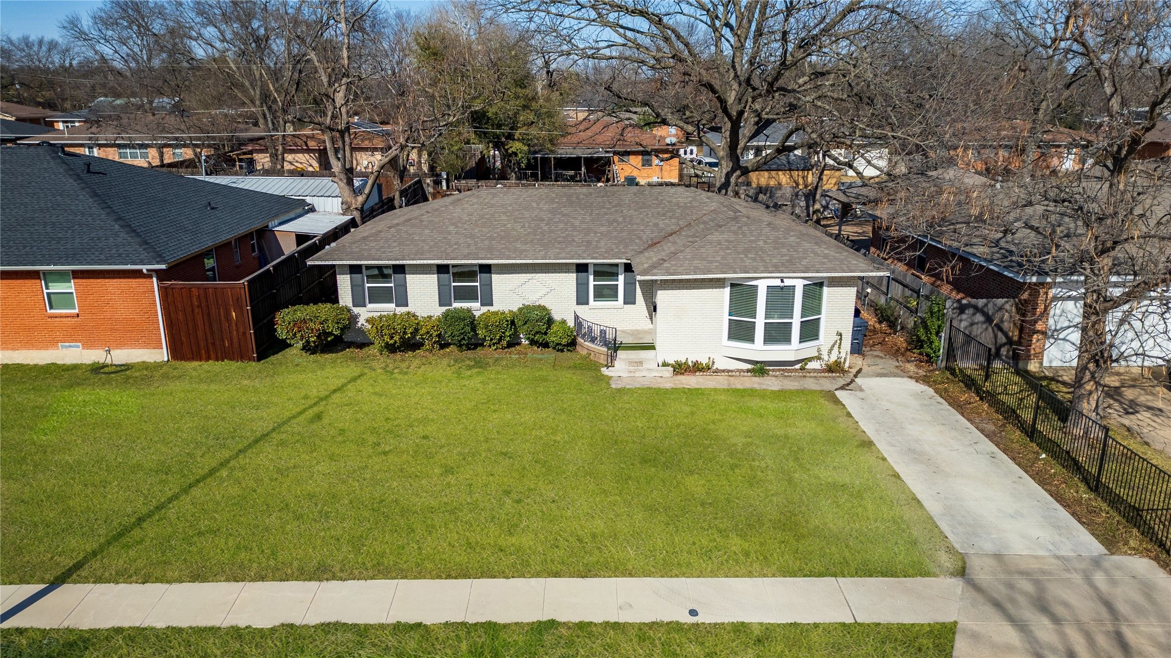 9255 Palisade Drive