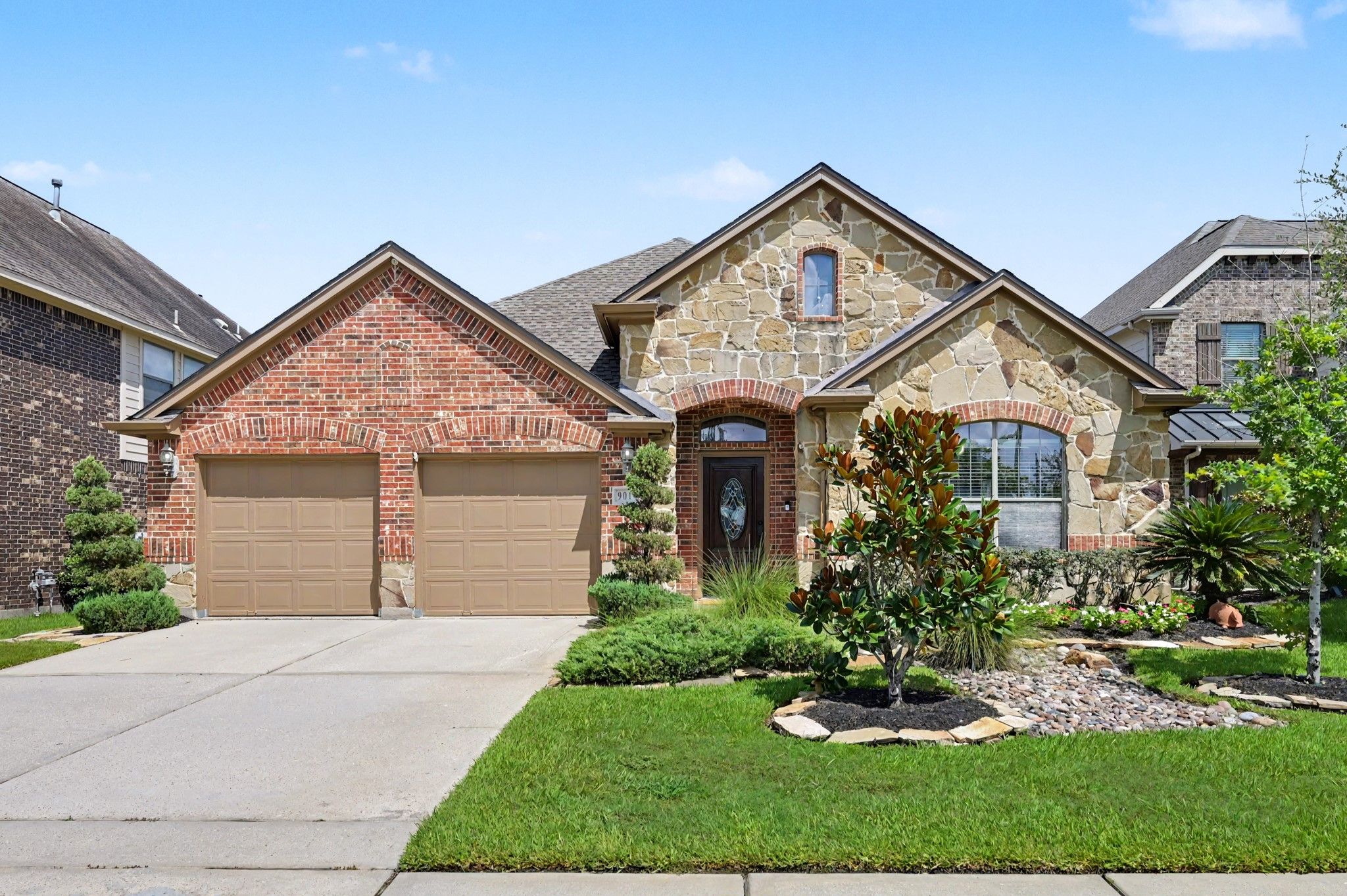 9014 Springcroft Court