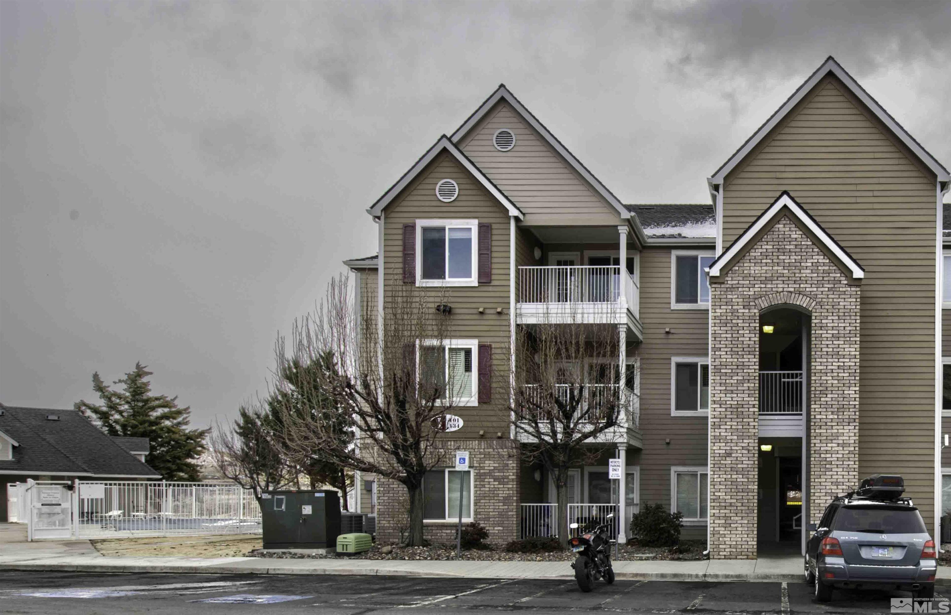 200 Talus Way 123