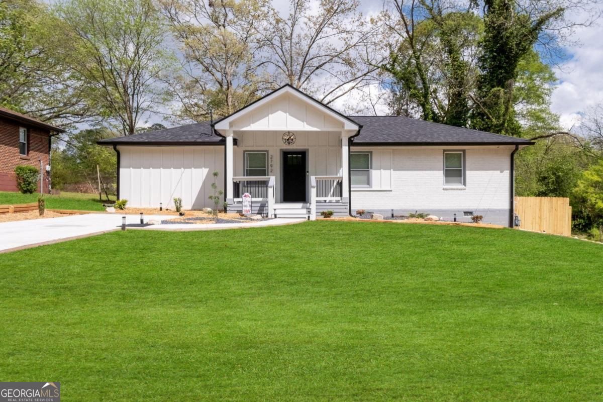 2792 Horse Shoe Drive Se