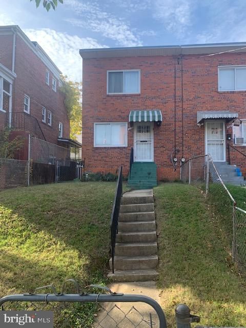 204 Ne 53rd Street Ne