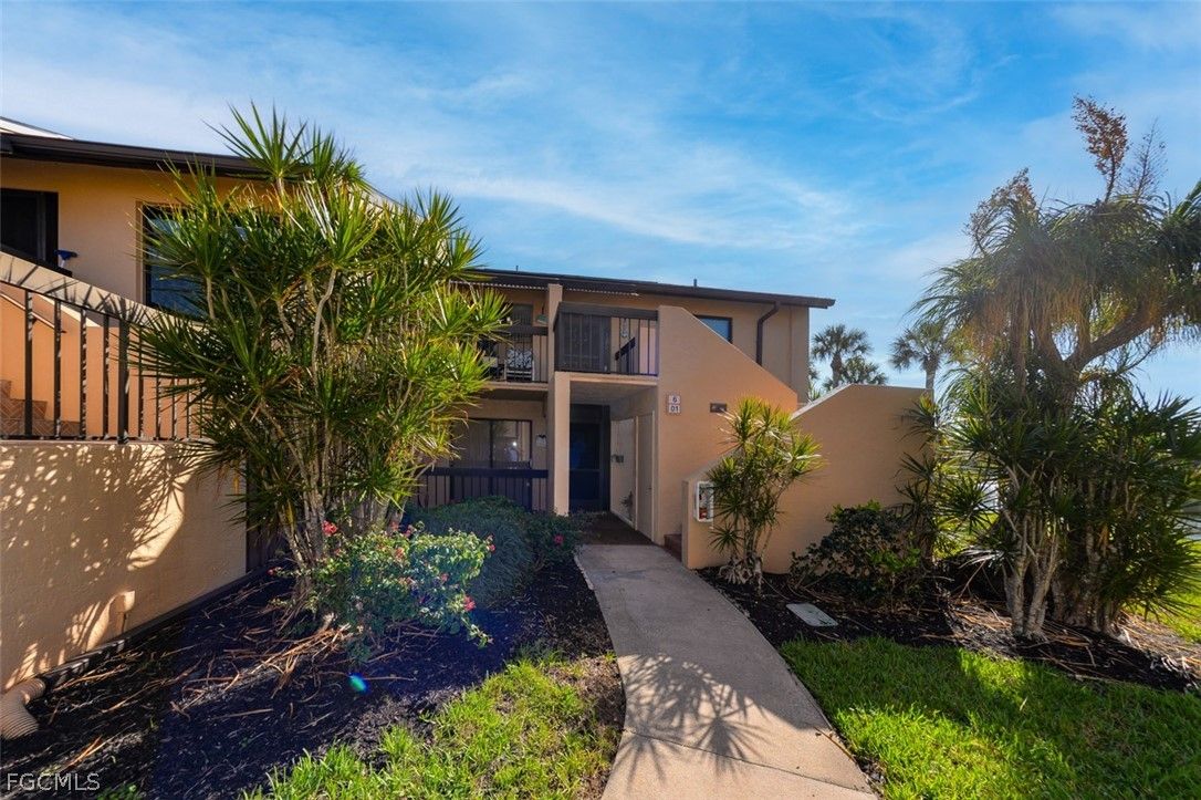 15452 Admiralty Circle 6