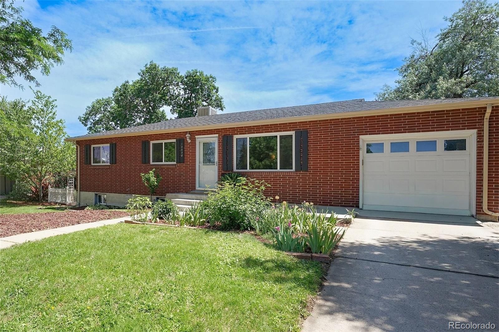 12028 W Virginia Drive