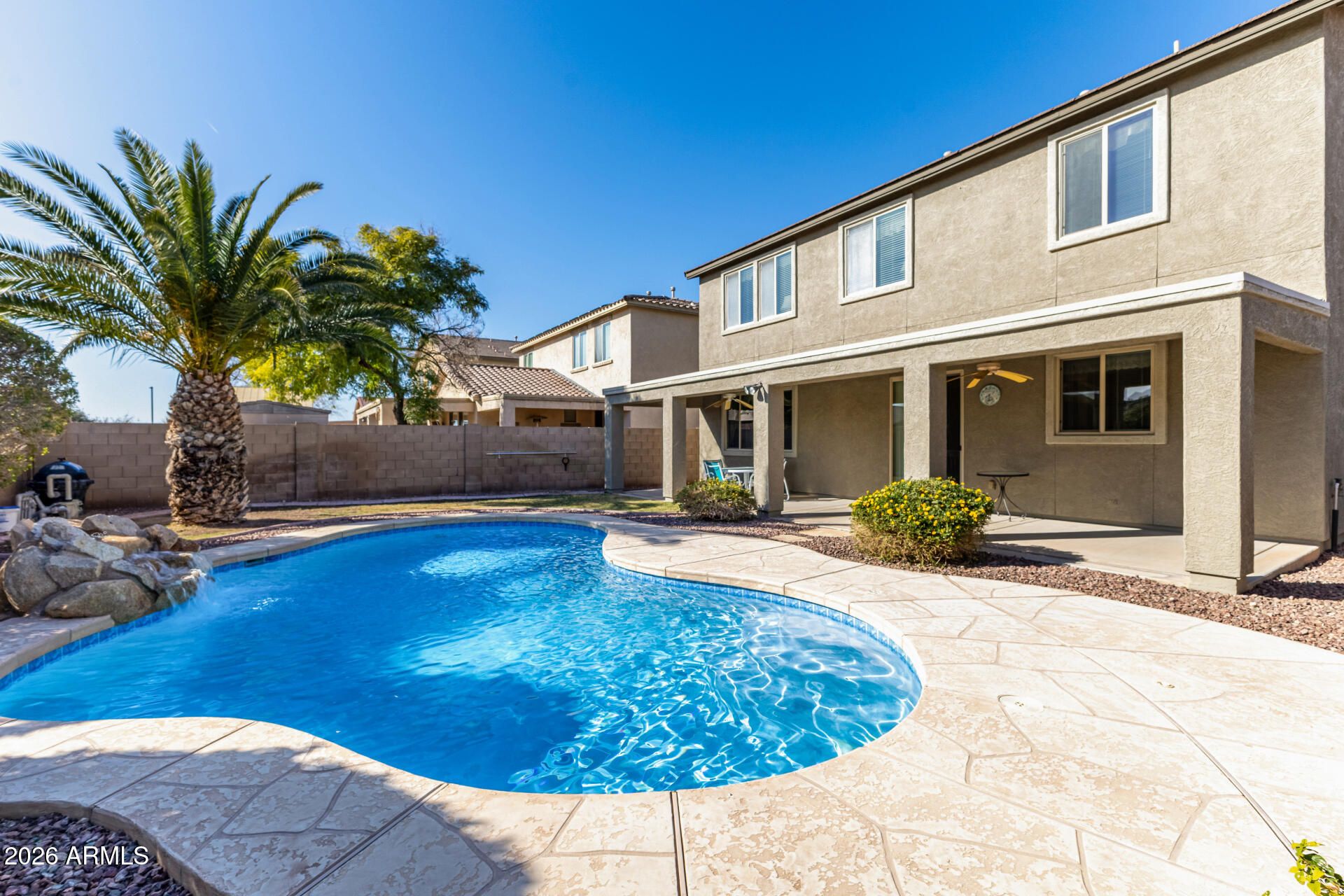 17373 W Lilac Street