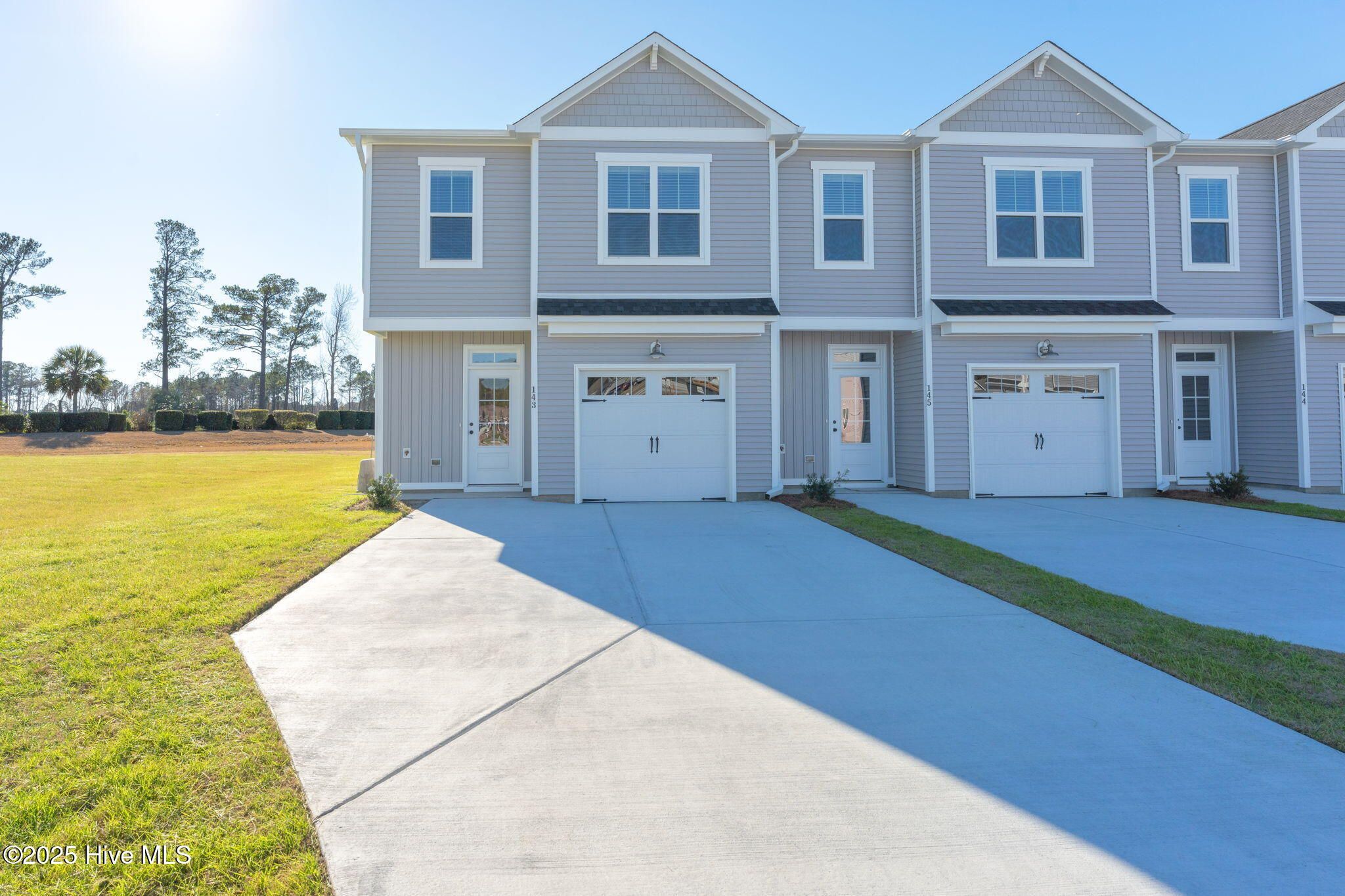 126 Jansen Lane