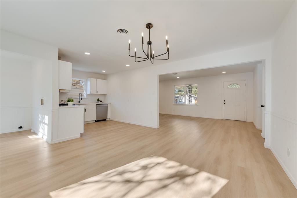 1236 Juanita Street