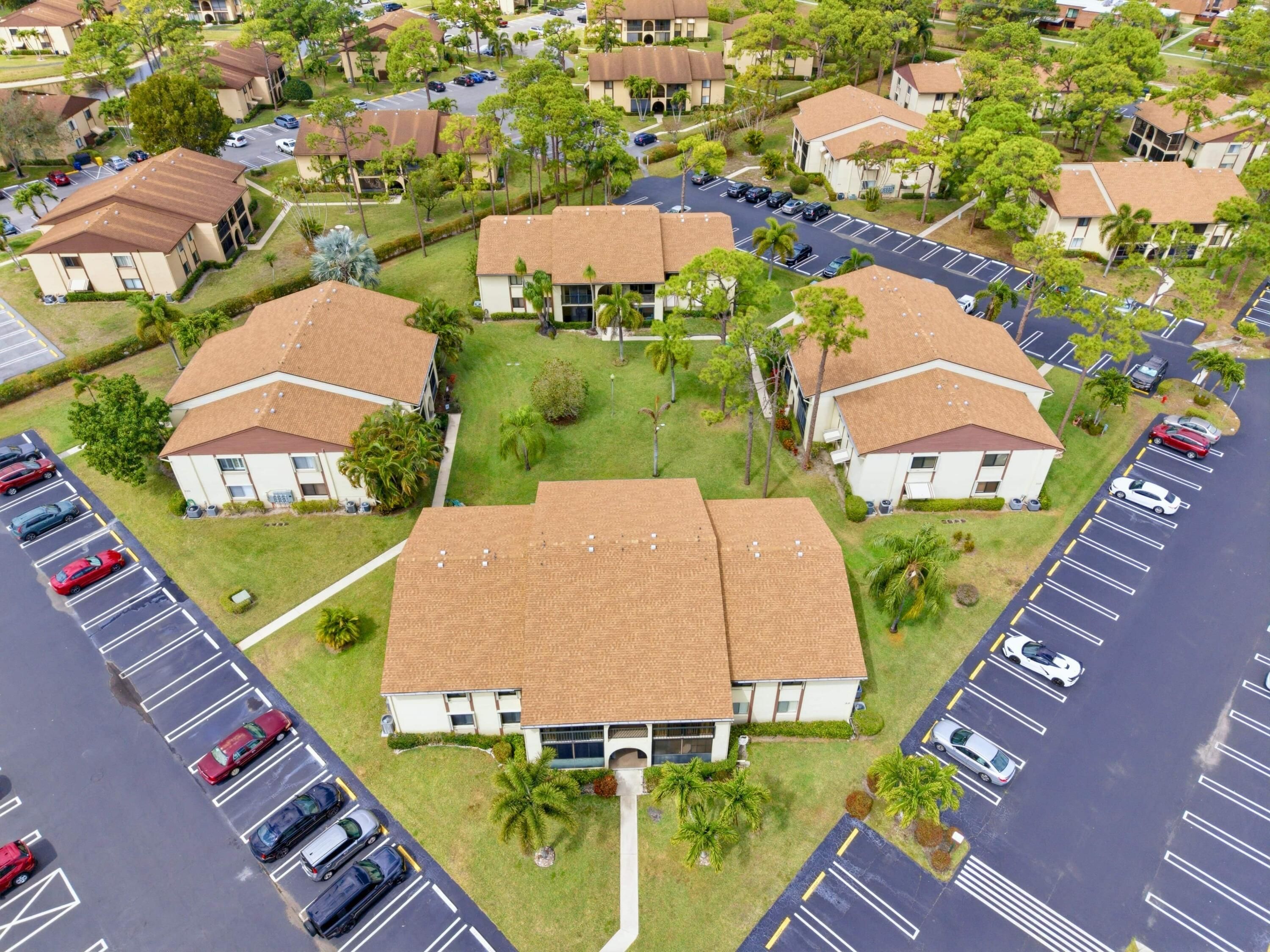 331 Knotty Pine Circle D-2